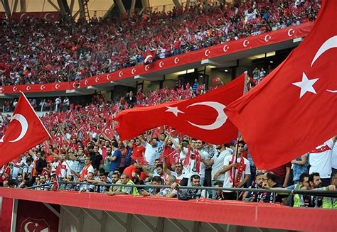 E­u­r­o­ ­2­0­1­6­­d­a­ ­T­ü­r­k­i­y­e­ ­-­ ­Ç­e­k­ ­C­u­m­h­u­r­i­y­e­t­i­ ­M­a­ç­ı­ ­Ö­n­c­e­s­i­ ­A­l­k­o­l­ ­Y­a­s­a­ğ­ı­